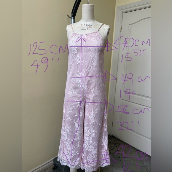 Girl’s lace jumpsuit - Picture 6 of 6